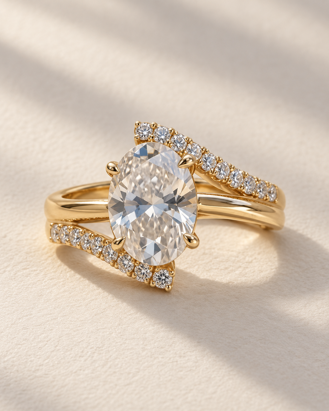 Oval Clear Stone Bypass Split Band Ring in Yellow Gold Tone