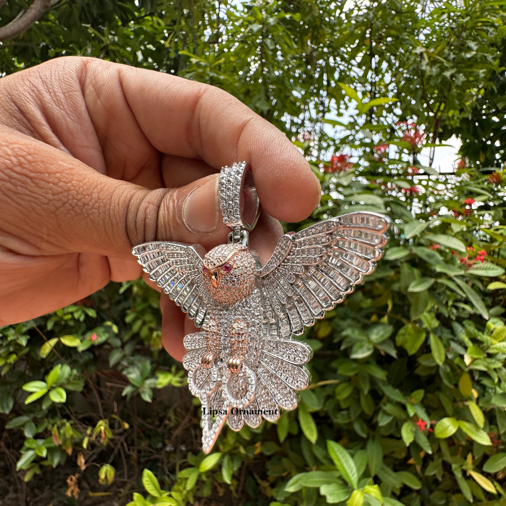 Iced-Out Flying Owl Diamond Two-Tone Hip-Hop Pendant