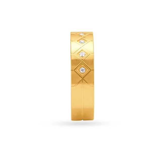 Diamond Quilted Pattern Gold Band Ring