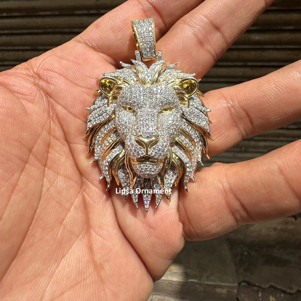 Custom Iced-Out Lion Head Diamond Two-Tone Hip-Hop Pendant