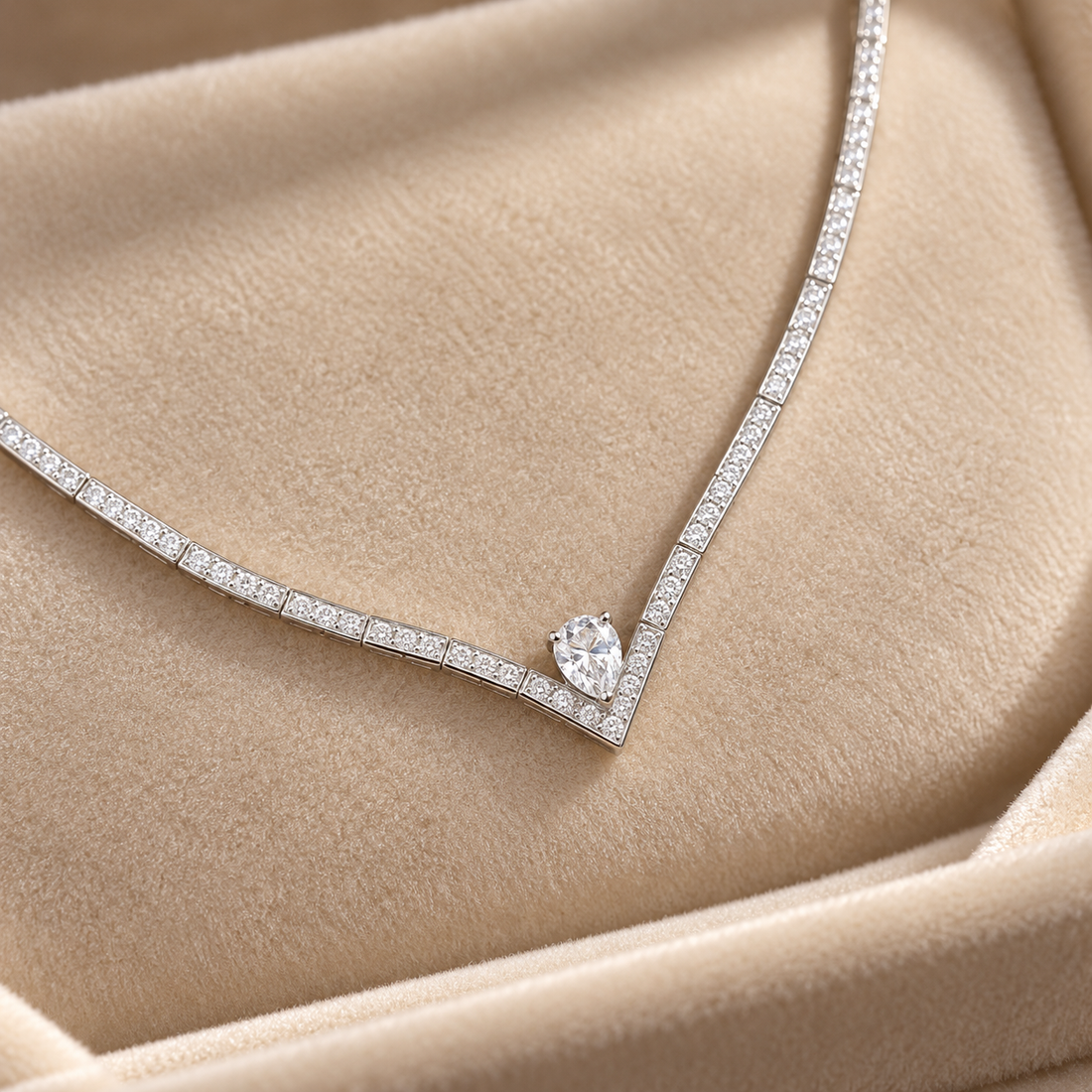 Pear Cut V-Shaped Pavé White Gold Necklace