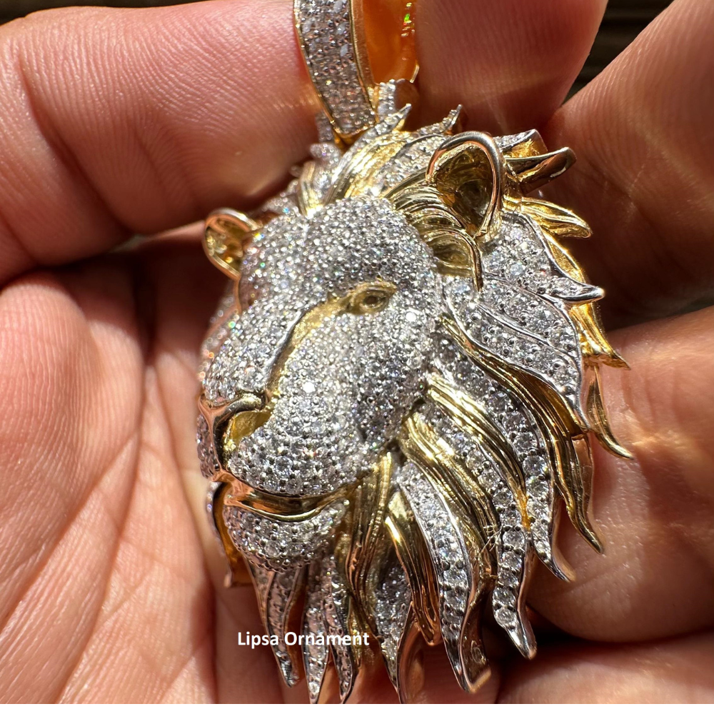 Custom Iced-Out Lion Head Diamond Two-Tone Hip-Hop Pendant