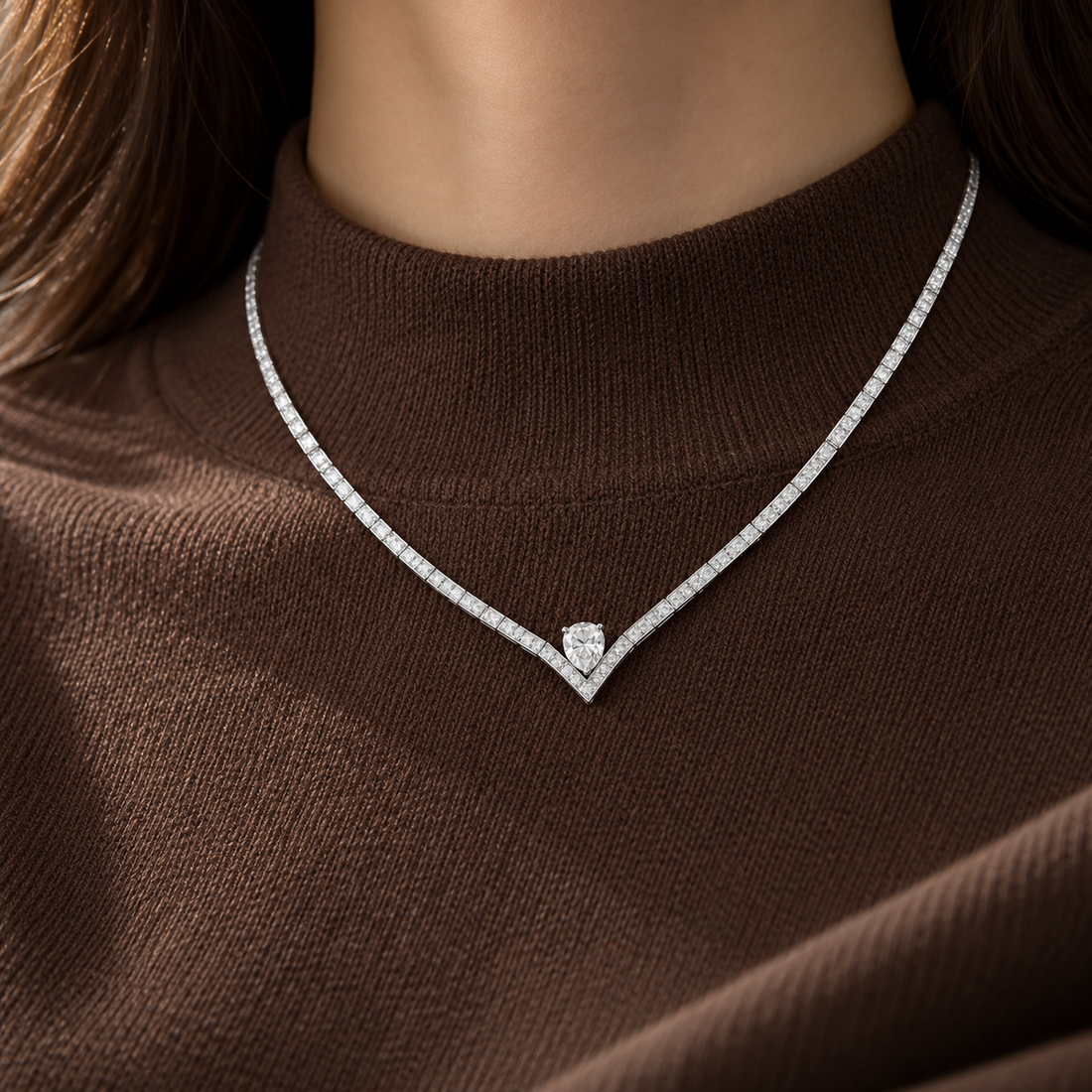Pear Cut V-Shaped Pavé White Gold Necklace