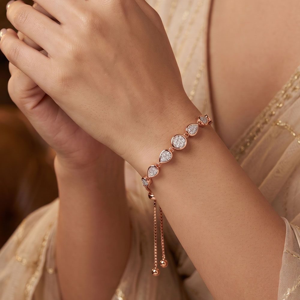 Teardrop Cluster Bolo Bracelet
