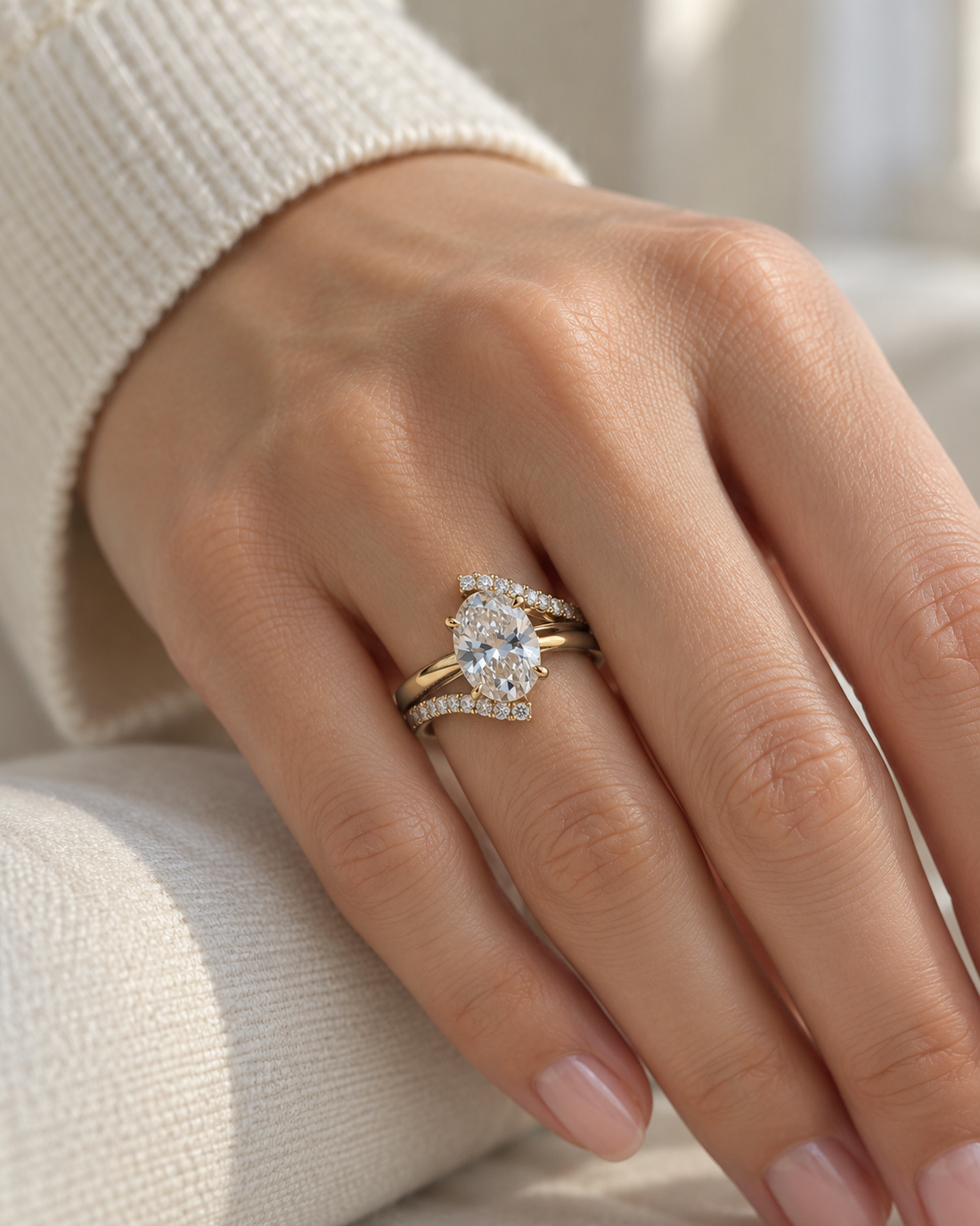 Oval Clear Stone Bypass Split Band Ring in Yellow Gold Tone