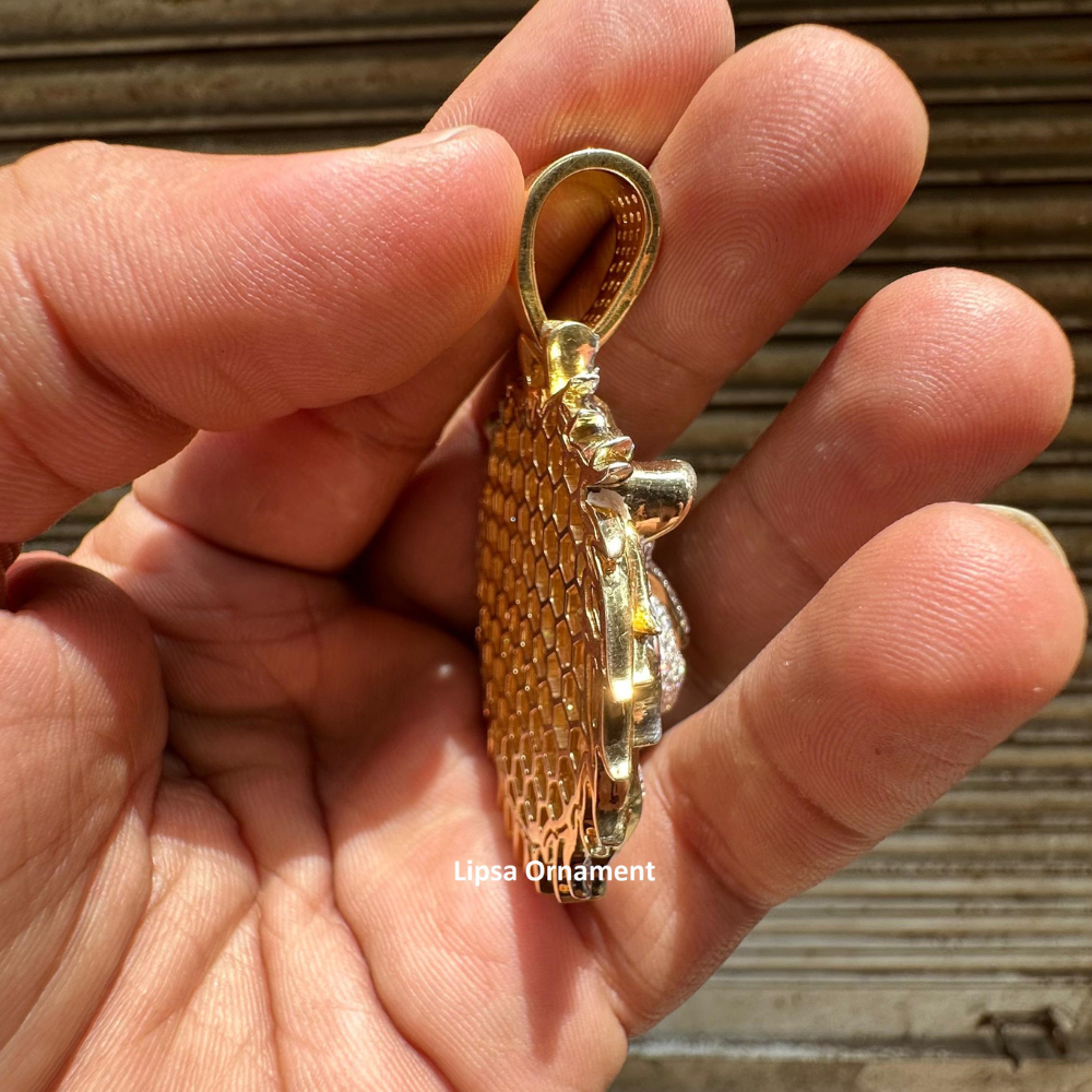 Custom Iced-Out Lion Head Diamond Two-Tone Hip-Hop Pendant